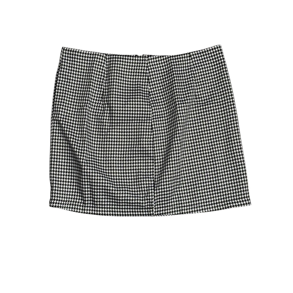 Houndstooth Mini Skirt‎ Black White Classic Pattern